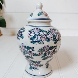 Vintage Chinese Floral Pink and Green Ginger Jar | Grandmillenial Decor